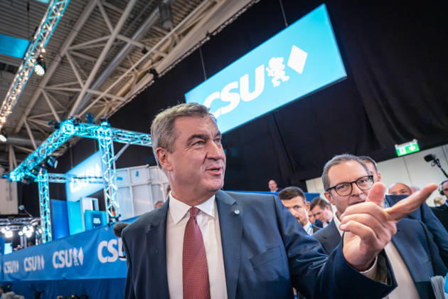 Markus Söder, CSU-Parteivorsitzender und Ministerpräsident von Bayern, auf dem Parteitag - Ankunft in der Messehalle C6, mit Martin Huber;Parteitag der CSU in München, München Bayern Deutschland Messegelände München