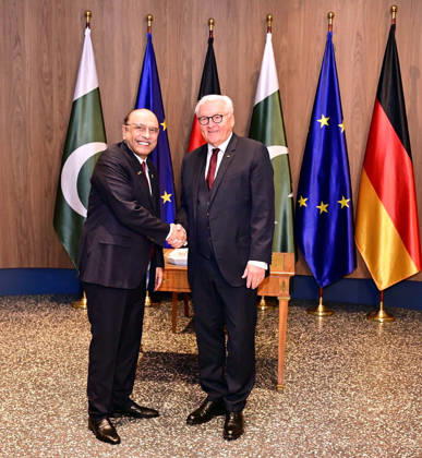 RECORD DATE NOT STATED President of Pakistan, Asif Ali Zardari shaking hands with German President Dr. Frank-Walter Steinmeier at the Office of the President in Berlin on Friday, October 23, 2026. (PPI Images). EDITORIAL USE ONLY Copyright: xx SA-ZM-231026x ppiphotos490629