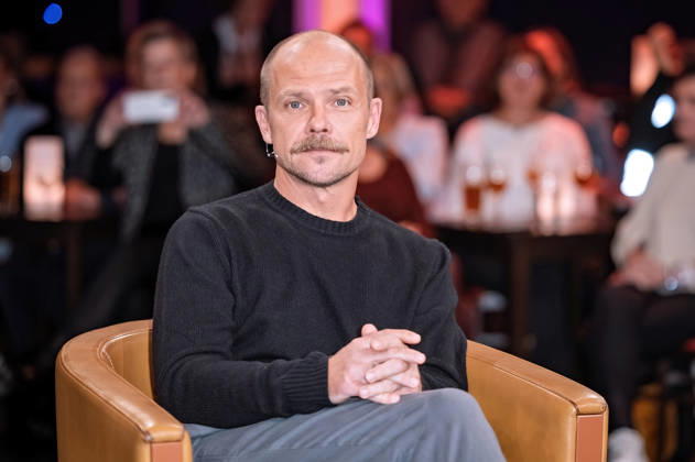 MDR - Riverboat. Schauspieler Matthias Koeberlin anläßlich der Aufzeichnung der MDR - Talkshow Riverboat am 23.10.2026 in der Mediacity Leipzig. 20261023SFL0023