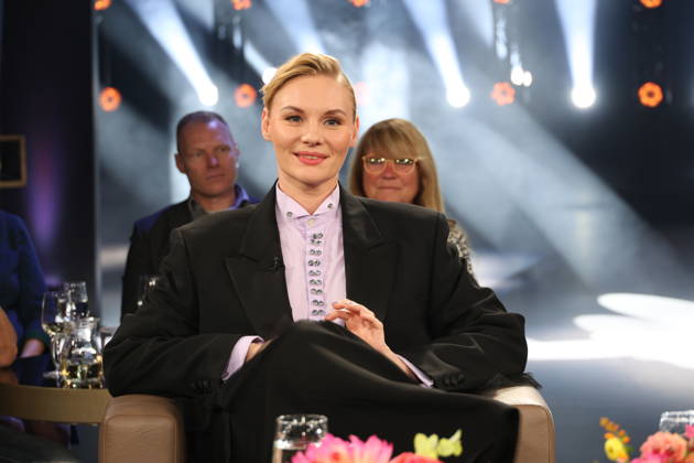 Rosalie Thomass, Schauspielerin, zu Gast in der NDR Talk Show, Fototermin am 23.10.2026 im Fernsehstudio Hamburg-Lokstedt vor der Sendung im 3. Programm des NDR Fernsehen