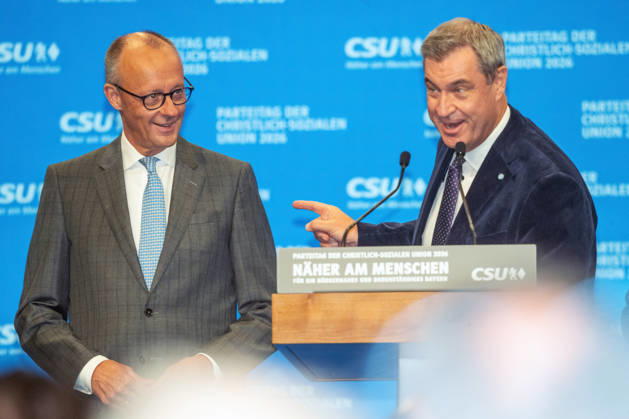 Markus Söder, CSU-Vorsitzender, Bayerischer Ministerpräsident, nach der Rede von Friedrich Merz, Bundeskanzler, CDU, beim CSU-Parteitag, Messe München, 24. Oktober 2026 Deutschland, München, 24. Oktober 2026, Markus Söder, CSU-Vorsitzender, Bayerischer Ministerpräsident, nach der Rede von Friedrich Merz, Bundeskanzler, CDU, beim CSU-Parteitag am 23. und 24. Oktober 2026 in der Messe München, Politiker, Bayern