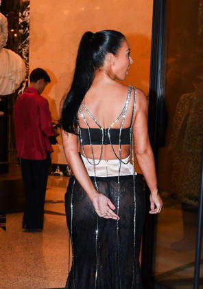 Kim Kardashian Arrives at the Bulgari Boutique - Rome Kim Kardashian arrives at the Bulgari boutique on Via Condotti, during the Rome Film Festival, in Rome, Italy, on October 23, 2026. Photo by Vincenzo Landi IPA ABACAPRESS.COM Rome Italy  Copyright: xIPA ABACAx