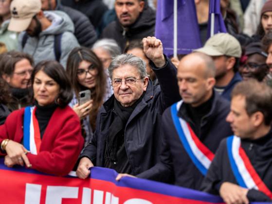 Jean-Luc Mélenchon, attending the Paris demonstration on October 24, 2026 Paris, October 24, 2026 Charles Cohen Boyer Bestimage Jean-Luc Mélenchon, attending the Paris demonstration on October 24, 2026 Paris, October 24, 2026, Paris, France Copyright: xCharlesxCohenxBoyer BestimagexCharlesxCohenxBoyer Bestimagex