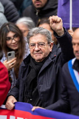 Jean-Luc Mélenchon, attending the Paris demonstration on October 24, 2026 Paris, October 24, 2026 Charles Cohen Boyer Bestimage Jean-Luc Mélenchon, attending the Paris demonstration on October 24, 2026 Paris, October 24, 2026, Paris, France Copyright: xCharlesxCohenxBoyer BestimagexCharlesxCohenxBoyer Bestimagex