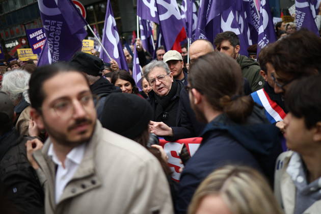 Politics at Yellow Vests Protest Act II - Paris French leftist party La France Insoumise (LFI) candidate in France s 2027 Presidential election Jean-Luc Melenchon during a demonstration in favor of purchasing power, the protection of public services, and fiscal and social justice, in Paris on October 24, 2026 as part of a nationwide call for mobilisation bringing together former members of the Yellow Vest movement, labor unions, high school and university students. Photo by Raphael Lafargue ABACAPRESS.COM Paris France  Copyright: xLafarguexRaphael ABACAx