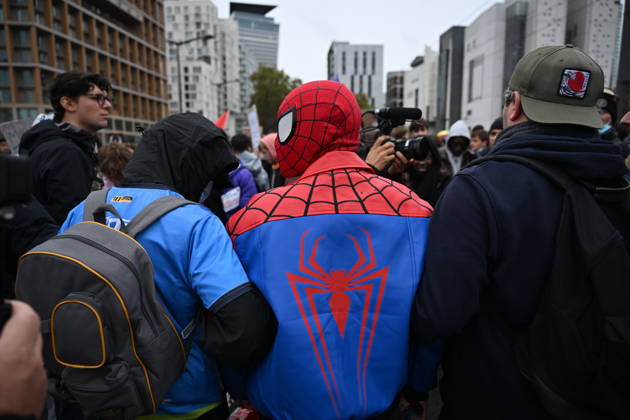 Demonstrators gather near Porte d Italie amid ongoing protests in Paris PARIS, FRANCE - OCTOBER 24: Demonstrators gather near Porte d Italie in Paris, France, on October 24, 2026, during a demonstration amid ongoing social and political tensions in France. Police take security measures during the protests. Mouneb Taim Anadolu Paris France. Editorial use only. Please get in touch for any other usage.  Copyright: x2026xAnadoluxMounebxTaimx