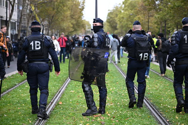 Demonstrators gather near Porte d Italie amid ongoing protests in Paris PARIS, FRANCE - OCTOBER 24: Demonstrators gather near Porte d Italie in Paris, France, on October 24, 2026, during a demonstration amid ongoing social and political tensions in France. Police take security measures during the protests. Mouneb Taim Anadolu Paris France. Editorial use only. Please get in touch for any other usage.  Copyright: x2026xAnadoluxMounebxTaimx