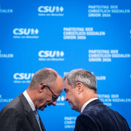 Bundeskanzler Friedrich Merz mit dem CSU-Parteivorsitzenden Markus Söder auf dem Parteitag;Parteitag der CSU in München, München Bayern Deutschland Messegelände München