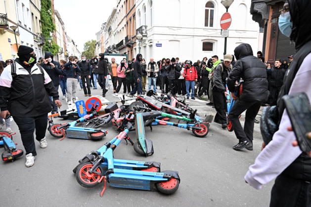 Protesters gather in Brussels to demonstrate against federal government policies BRUSSELS, BELGIUM - OCTOBER 24: Protesters gather at Albertine Square in Brussels, Belgium, on October 24, 2026, following calls from various civil society organizations, trade unions, and student groups to voice opposition to the federal government s economic policies, rising living costs, and proposed budget cuts to social welfare programs. The protest ended after police intervention. Dursun Aydemir Anadolu Brussels Belgium. Editorial use only. Please get in touch for any other usage.  Copyright: x2026xAnadoluxDursunxAydemirx