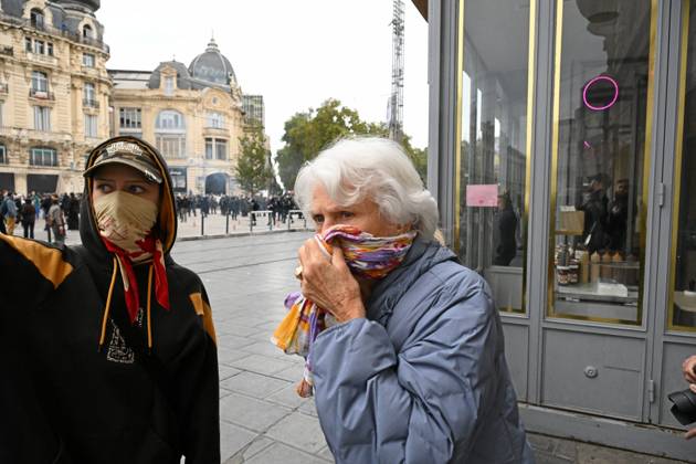 PROTESTS ON OCTOBER 24 PHOTOPQR LE MIDI LIBRE JEAN MICHEL MART MONTPELLIER 10 24 2026 MONTPELLIER, OCTOBER 24, 2026 PROTEST BANNED AT PLACE DE LA COMÉDIE NO ONE IN THE TOWN HAD TROUBLE WITH TEAR GAS France Oct. 24, 2026 Another day of protests this Saturday, and amid fears of renewed violence and looting, restrictions on freedom of movement and assembly have multiplied, drawing sharp criticism from civil liberties groups MONTPELLIER HERAULT France  Copyright: xPHOTOPQR LExMIDIxLIBRE MAXPPPxJEAN-MICHELxMARTx 20261024MDL7143 20261024MDL7143