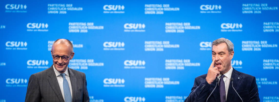 Bundeskanzler Friedrich Merz mit dem CSU-Parteivorsitzenden Markus Söder auf dem Parteitag;Parteitag der CSU in München, München Bayern Deutschland Messegelände München