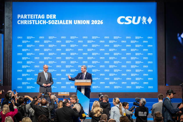 Bundeskanzler Friedrich Merz mit dem CSU-Parteivorsitzenden Markus Söder auf dem Parteitag;Parteitag der CSU in München, München Bayern Deutschland Messegelände München