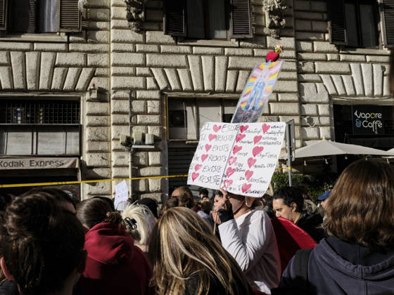 Rome Anti-War Demonstration Rome, Italy, October 24, 2026. Demonstrators take part in an anti-war march, under the slogan Fuori l™Italia dalla guerra (Keep Italy Out of the War). Protesters, opposing Italy™s involvement in wars, military rearmament and the Italian government™s policies. Rome Italy Copyright: xWWW.ANDREACALANDRA.COMx
