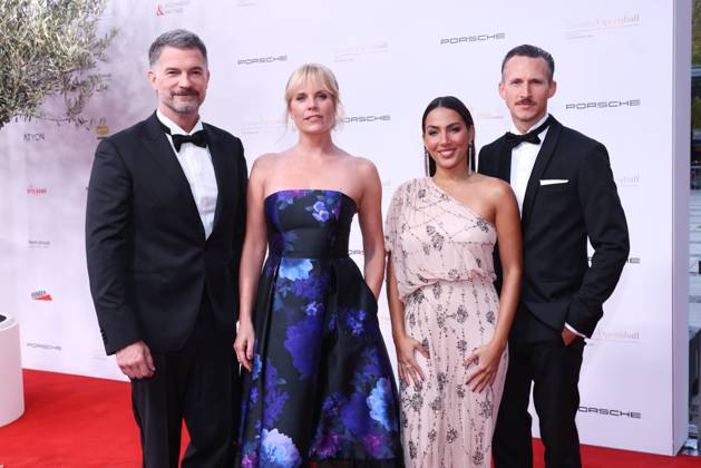 Leipziger Opernball 2026 Simon Boer, Melanie Marschke, Amy Mussul, Johannes Hendrik Langer Leipziger Opernball 2026, Oper Leipzig, Datum: 24.10.2026 Copyright: xEventpress Kratschx