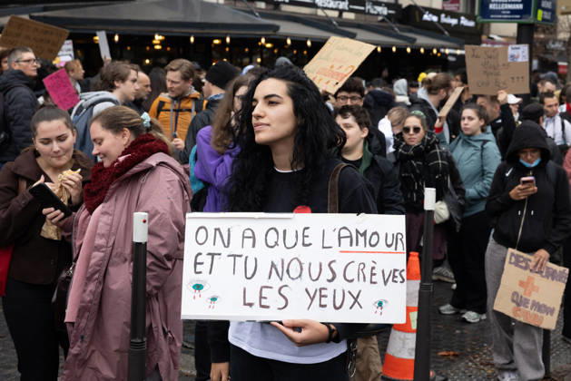Demonstration on Saturday, October 24, 2026, starting at the Porte d’Italie in Paris. A large-scale rally brought together a massive crowd in the streets of the capital, reflecting strong popular mobilization. The demonstrators set off from the south of Paris, forming a dense procession in an atmosphere of collective mobilization. Frederic Levebvre Bestimage Paris France Copyright: xFredericxLefebvrex xBestimagexFredericxLefebvrex xBestimagex