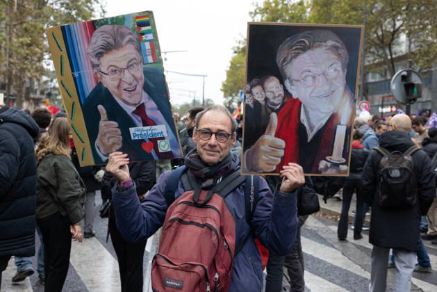 Demonstration on Saturday, October 24, 2026, starting at the Porte d’Italie in Paris. A large-scale rally brought together a massive crowd in the streets of the capital, reflecting strong popular mobilization. The demonstrators set off from the south of Paris, forming a dense procession in an atmosphere of collective mobilization. Frederic Levebvre Bestimage Paris France  Copyright: xFredericxLefebvrex xBestimagexFredericxLefebvrex xBestimagex