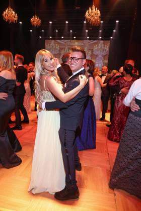 Leipziger Opernball 2026 Dominik Ledea, Annemarie Eilfeld erster Tanz, Leipziger Opernball 2026, Oper Leipzig, Datum: 24.10.2026 Copyright: xEventpress Kratschx