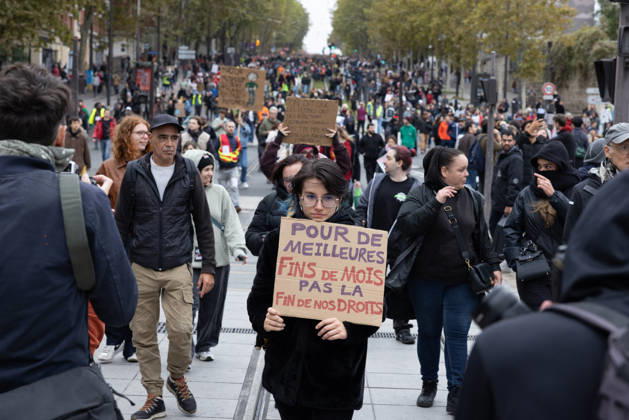 Demonstration on Saturday, October 24, 2026, starting at the Porte d’Italie in Paris. A large-scale rally brought together a massive crowd in the streets of the capital, reflecting strong popular mobilization. The demonstrators set off from the south of Paris, forming a dense procession in an atmosphere of collective mobilization. Frederic Levebvre Bestimage Paris France  Copyright: xFredericxLefebvrex xBestimagexFredericxLefebvrex xBestimagex
