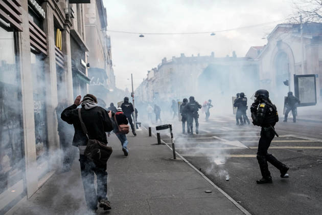 Police intervene in demonstrators amid ongoing protests in Nancy NANCY, FRANCE - OCTOBER 24: Police clash with protesters with water cannons and tear gas during a demonstration amid ongoing social and political tensions in Nancy, France, on October 24, 2026. Muhammed Said Tako Anadolu Nancy France. Editorial use only. Please get in touch for any other usage.  Copyright: x2026xAnadoluxMuhammedxSaidxTakox
