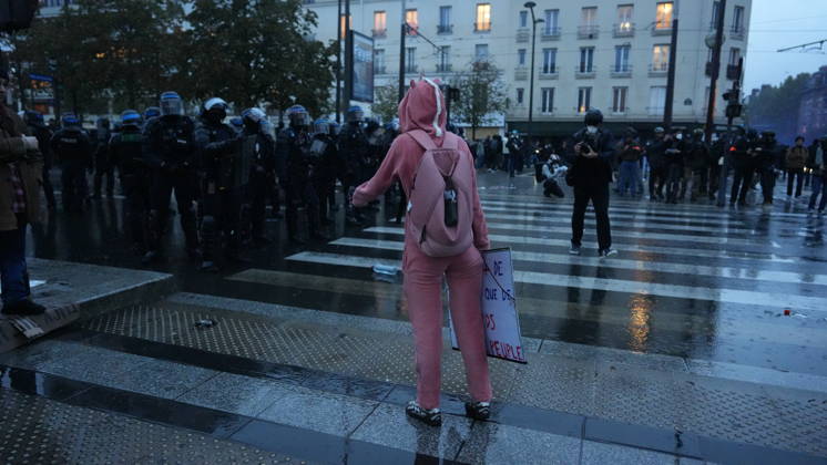 A demonstration against government policy wad held in Paris, France, on October 24, 2026. Protests follow last weekend s demonstrations, which were marked by violent clashes and widespread damage. (CTKxPhoto PavelxNemecek) CTKPhotoF202610240028401  CTKPhotoF202610240028401