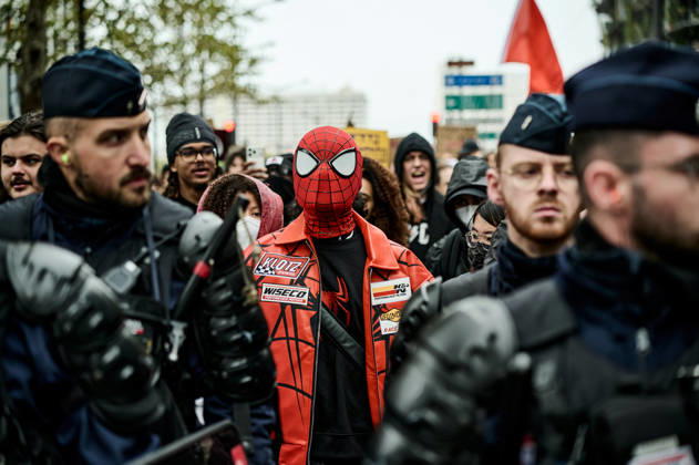 Protest against the high cost of living and the deterioration of the school system, on October 24, 2026, in Paris. - 24 10 2026 - France Paris Paris -  AntoninxBuratx xLexPictorium LePictorium_0344816