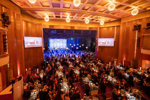 Leipzig - 30. Leipziger Opernball auf dem Augustusplatz 24.10.2026 ab 17 Uhr Leipzig, Augustusplatz (Oper Leipzig) Fotograf: EHL Media Rico Welzel Im Foto: Saal der Oper Leipzig während des Leipziger Opernballs Am 24. Oktober 2026 findet in der Oper Leipzig der 31. Leipziger Opernball statt. Dazu sind erneut Dutzende nationale und internationale Stars eingeladen. Leipzig Oper Leipzig Sachsen Deutschland Copyright: xEHLxMedia RicoxWelzelx 20261024_opernball-saal_10