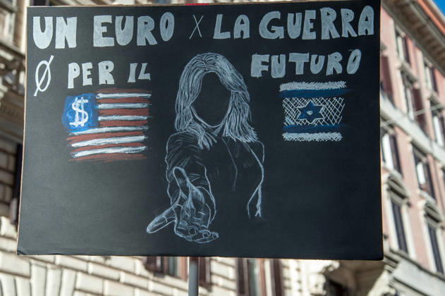IPA90132257 - October 24, 2026: Demonstration in Rome organized by the October 17 Movement. P.S.: The photo may be used provided that the context in which it was taken is respected and that there is no intent to defame the individuals depicted.  Copyright: xStefanoxRonchinix xStefanoxxRonchinix IPA90132257