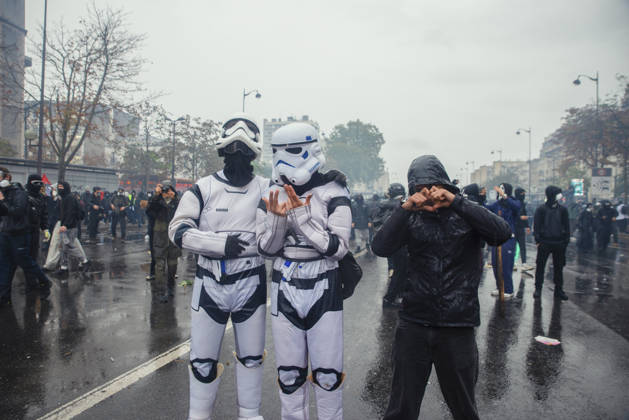 Paris Street Protest Costumed demonstrators pose during a protest in Paris, France on October 24, 2026. Authorities deployed around 70,000 security personnel across France for renewed protests over the cost of living on October 24, after unrest a week earlier saw public buildings vandalized, hundreds of shops looted and about 2,700 people arrested. Paris Ile de France France Copyright: xDavoodxMaeilix