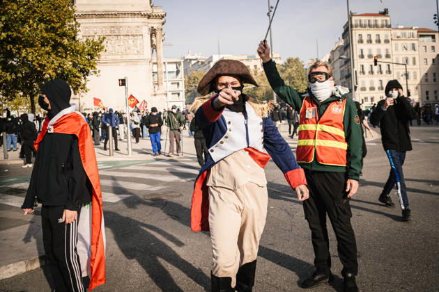 Marseille France Street Protests A costumed demonstrator takes part in a protest in Marseille, France on October 24, 2026. Authorities deployed around 70,000 security personnel across France for renewed protests over the cost of living, after unrest a week earlier saw public buildings damaged, hundreds of shops looted and about 2,700 people arrested. Marseille Provence-Alpes-CÃ te France Copyright: xNaelxChahinex