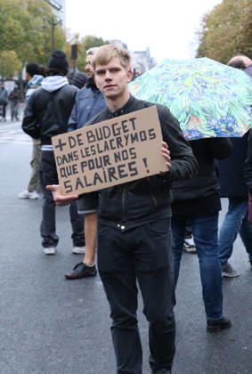 Yellow Vests Protest Act II - Paris Demonstration in favor of purchasing power, the protection of public services, and fiscal and social justice, in Paris on October 24, 2026 as part of a nationwide call for mobilisation bringing together former members of the Yellow Vest movement, labor unions, high school and university students. Photo by Florian Aventurier ABACAPRESS.COM Paris France  Copyright: xAvenetxPascal ABACAx