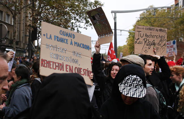 Yellow Vests Protest Act II - Paris Demonstration in favor of purchasing power, the protection of public services, and fiscal and social justice, in Paris on October 24, 2026 as part of a nationwide call for mobilisation bringing together former members of the Yellow Vest movement, labor unions, high school and university students. Photo by Florian Aventurier ABACAPRESS.COM Paris France  Copyright: xAvenetxPascal ABACAx