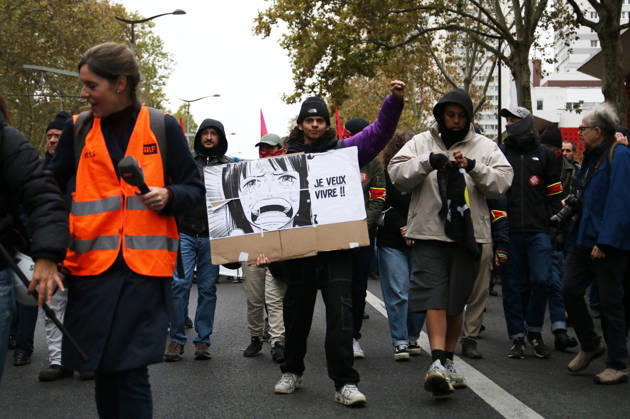 Yellow Vests Protest Act II - Paris Demonstration in favor of purchasing power, the protection of public services, and fiscal and social justice, in Paris on October 24, 2026 as part of a nationwide call for mobilisation bringing together former members of the Yellow Vest movement, labor unions, high school and university students. Photo by Florian Aventurier ABACAPRESS.COM Paris France  Copyright: xAvenetxPascal ABACAx