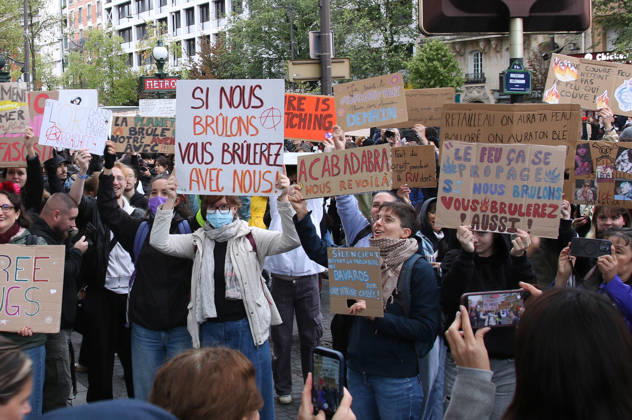 Yellow Vests Protest Act II - Paris Demonstration in favor of purchasing power, the protection of public services, and fiscal and social justice, in Paris on October 24, 2026 as part of a nationwide call for mobilisation bringing together former members of the Yellow Vest movement, labor unions, high school and university students. Photo by Florian Aventurier ABACAPRESS.COM Paris France  Copyright: xAvenetxPascal ABACAx