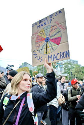 Yellow Vests Protest Act II - Paris Demonstration in favor of purchasing power, the protection of public services, and fiscal and social justice, as part of a nationwide call for mobilisation bringing together former members of the Yellow Vest movement, labor unions, high school and university students. in Paris on October 24, 2026. Photo by Karim Ait Adjedjou ABACAPRESS.COM Paris France  Copyright: xAitxAdjedjouxKarim ABACAx