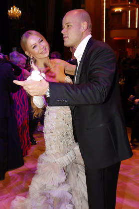 Jenny Elvers mit Sohn Paul Jolig beim 31. Leipziger Opernball 2026 in der Oper Leipzig. Leipzig, 24.10.2026