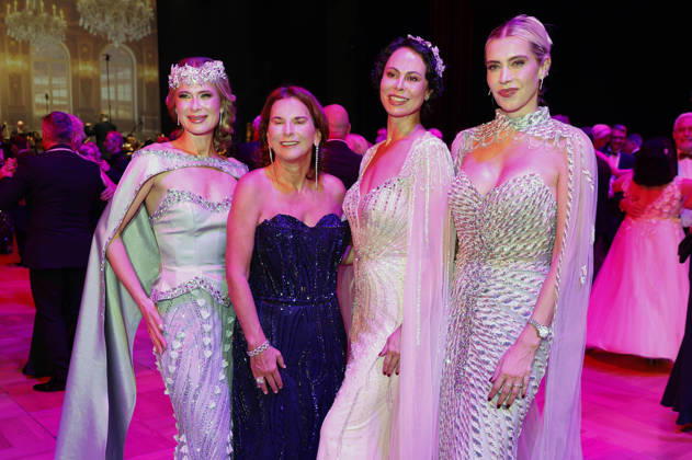 Iryna Thater, Claudia Obert, Natalia Yegorova und Verena Kerth beim 31. Leipziger Opernball 2026 in der Oper Leipzig. Leipzig, 24.10.2026