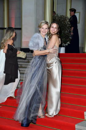 Andrea Kathrin Loewig mit Tochter Josephine Emilia Loewig beim Leipziger Opernball 2026 in der Oper Leipzig am 24.10.2026