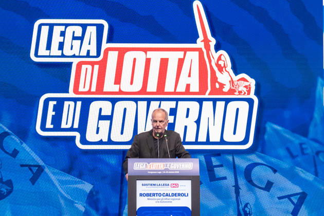 News - Congresso Federale della Lega Roberto Calderoli, Minister of regional affairs, speaks to the crowd during Lega national congress. Milan, Italy, 25 10 2026 Milano Milano Italy Copyright: xLeonardoxGaravagliax xLiveMediax LPN_2769539