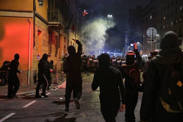 Clashes in Bologna BOLOGNA, ITALY - OCTOBER 24, 2026: Thousands of people gathered spontaneously in Piazza del Nettuno before setting off in a march through the city centre. Clashes broke out along Via Marconi. Several people were injured, and a young man lost consciousness after being tackled by police. A police water cannon was also used from behind the protesters and hit the ambulance that was assisting the unconscious man. In protest, demonstrators sat down in front of the police line, which, after several minutes, decided to disband its wall of shields. Bologna Italy Copyright: x xLorenzoxPasinix xJNAxPressx