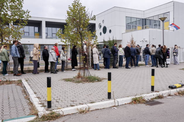 SERBIA, BELGRADE - OCTOBER 25, 2026: People queue at a polling station during the 2026 Serbian parliamentary election. On 25 October, the Serbs went to the polls to elect members of the country s unicameral parliament, Narodna Skupshtina. Alexander Ryumin TASS  99938023