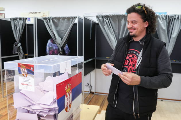 SERBIA, BELGRADE - OCTOBER 25, 2026: A man casts his ballot at a polling station during the 2026 Serbian parliamentary election. On 25 October, the Serbs went to the polls to elect members of the country s unicameral parliament, Narodna Skupshtina. Alexander Ryumin TASS  99953444